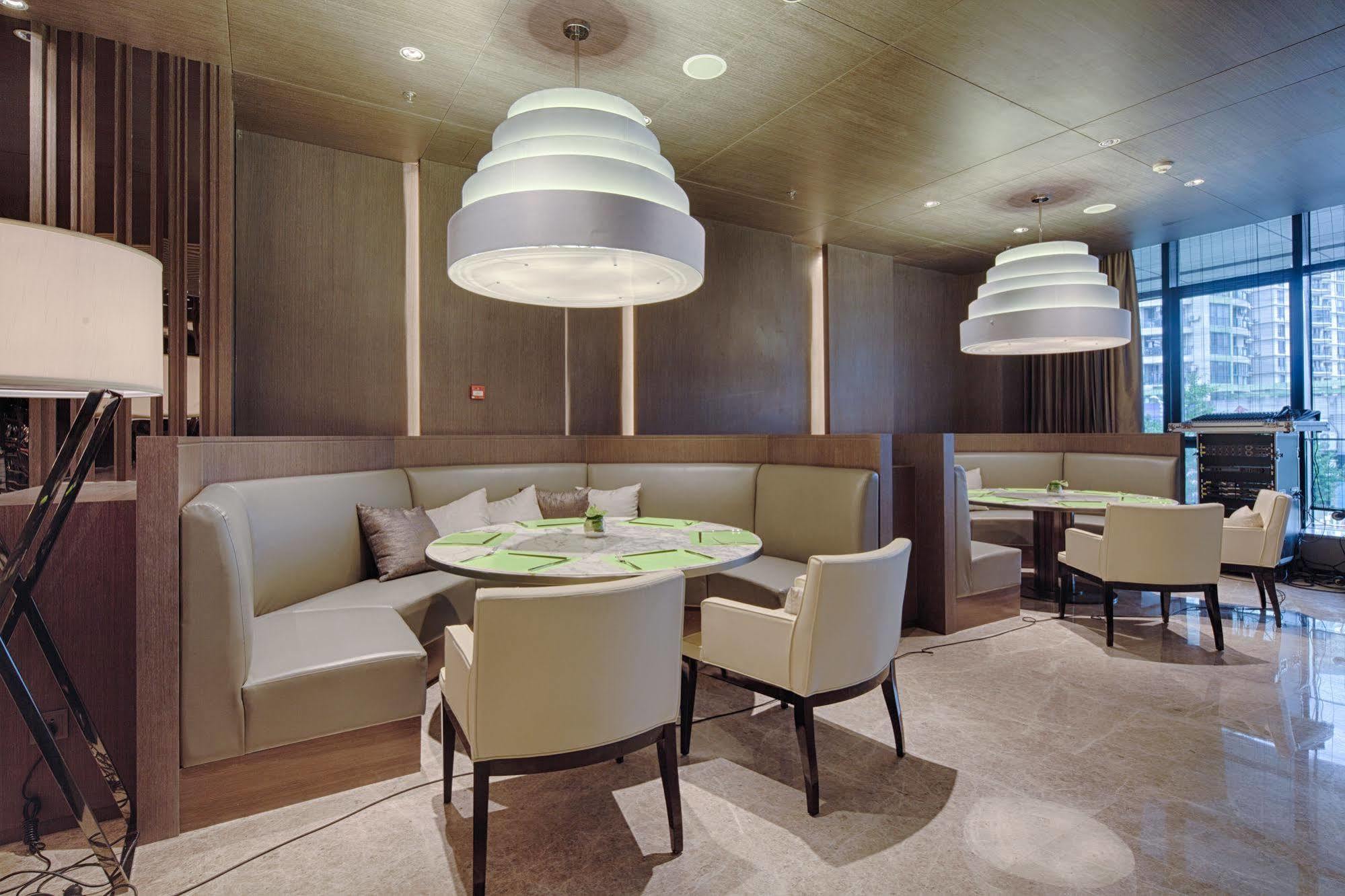 Courtyard By Marriott Xinchang Exteriér fotografie